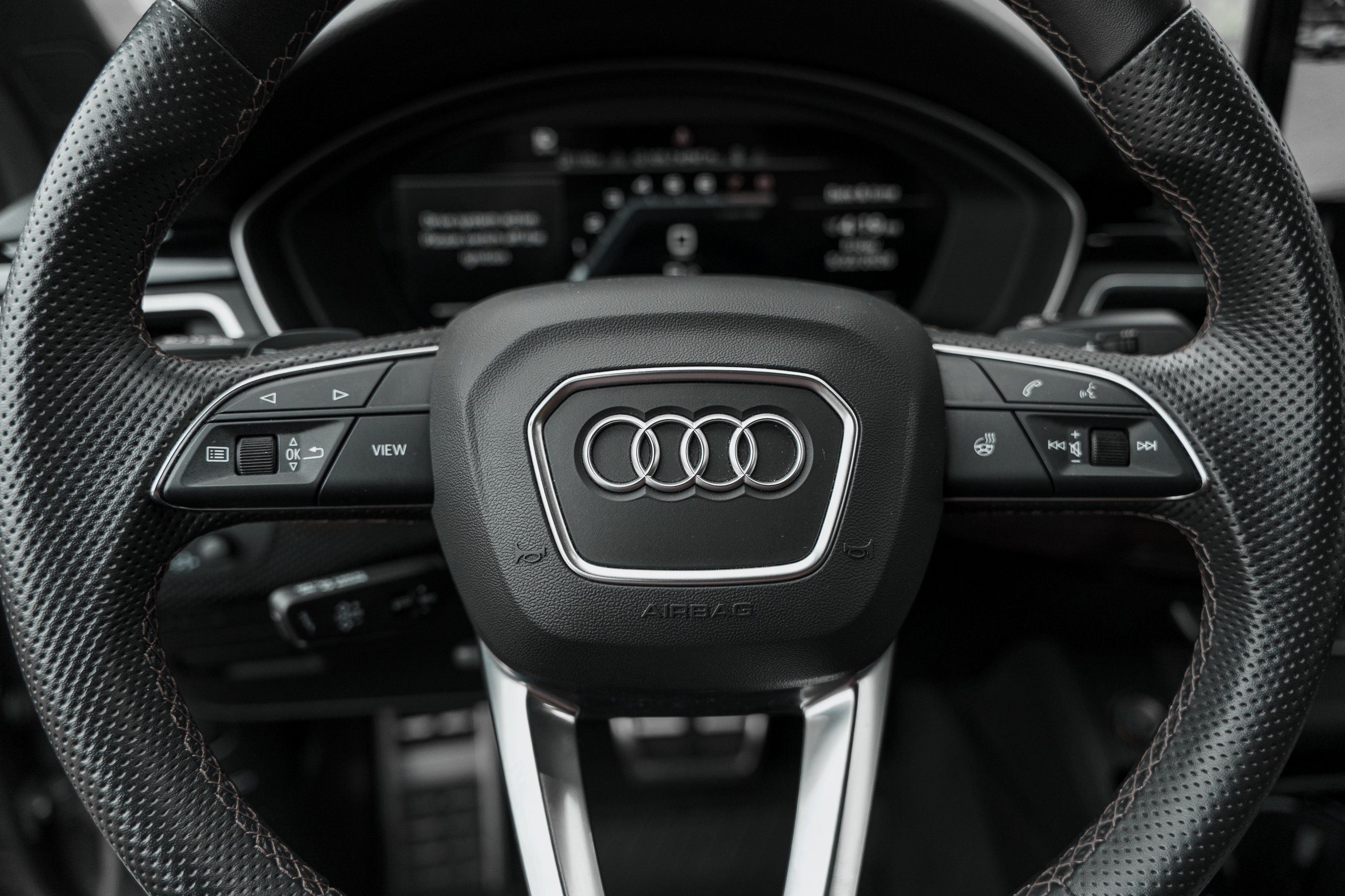 Used 2023 Audi S4 Premium Plus w/ Premium Plus Package AWD/4WD image 17