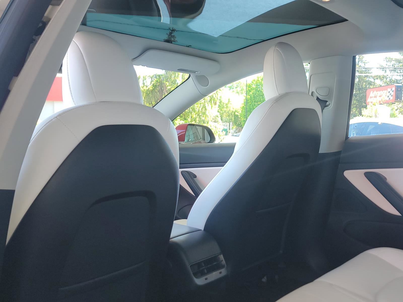 Used 2018 Tesla Model 3 image 12