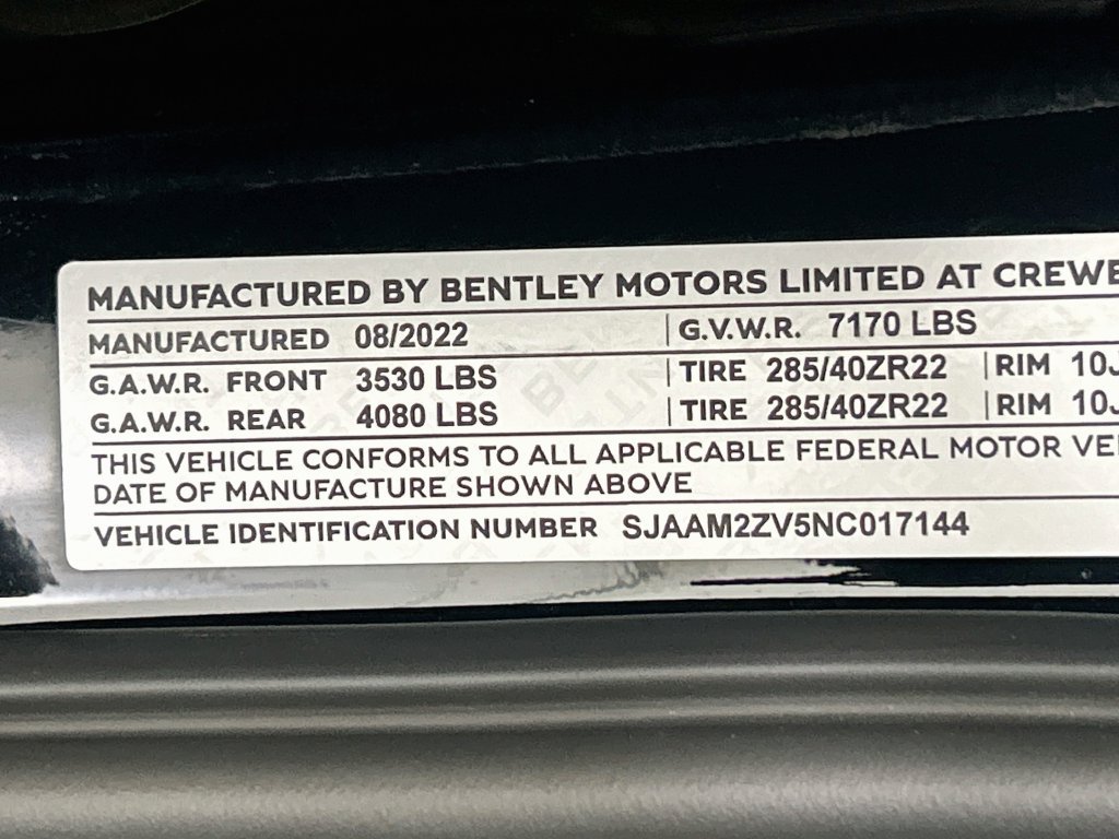 Certified 2022 Bentley Bentayga AWD/4WD image 34