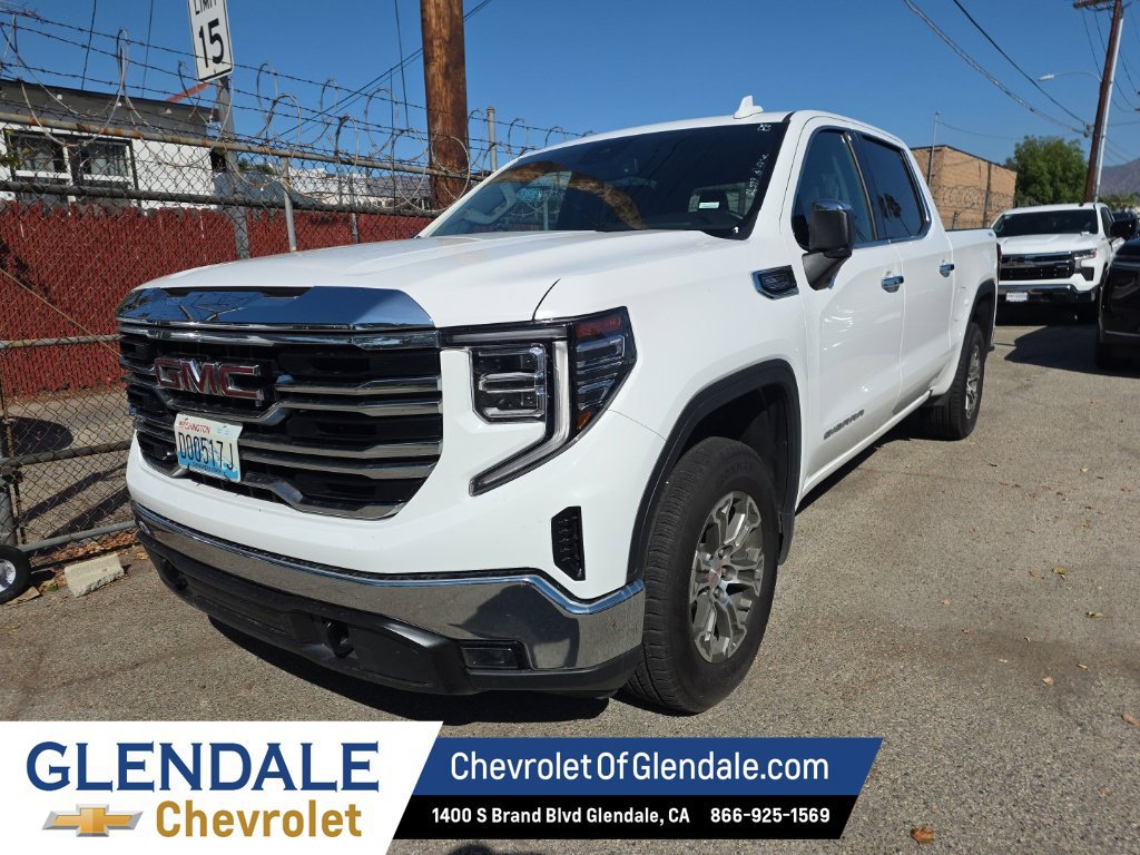 Certified 2025 GMC Sierra 1500 SLT AWD/4WD image 2
