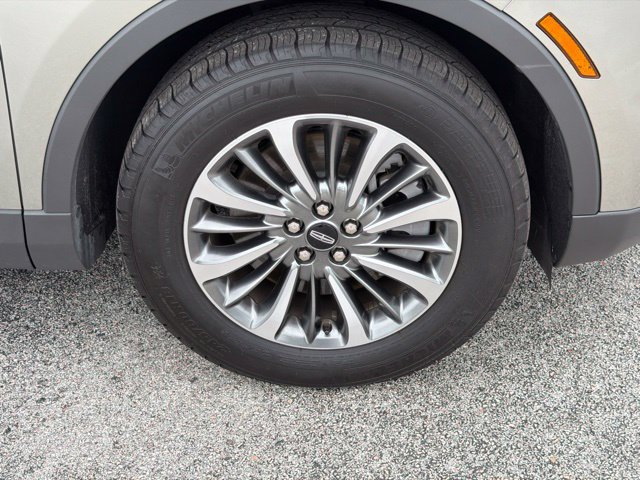 Certified 2023 Lincoln Nautilus Reserve FWD image 9