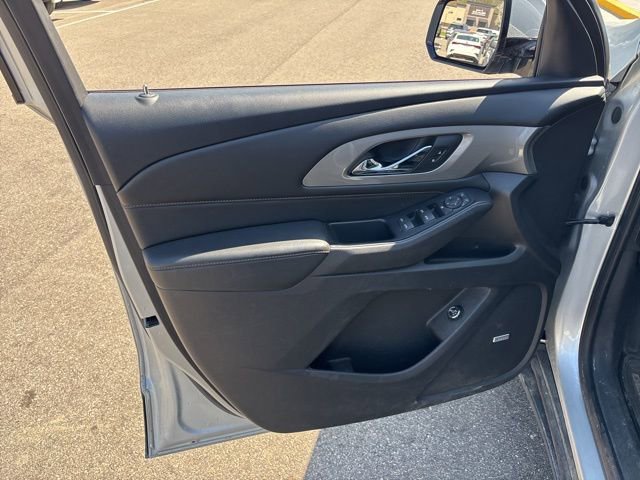 Used 2018 Chevrolet Traverse LT AWD/4WD image 14