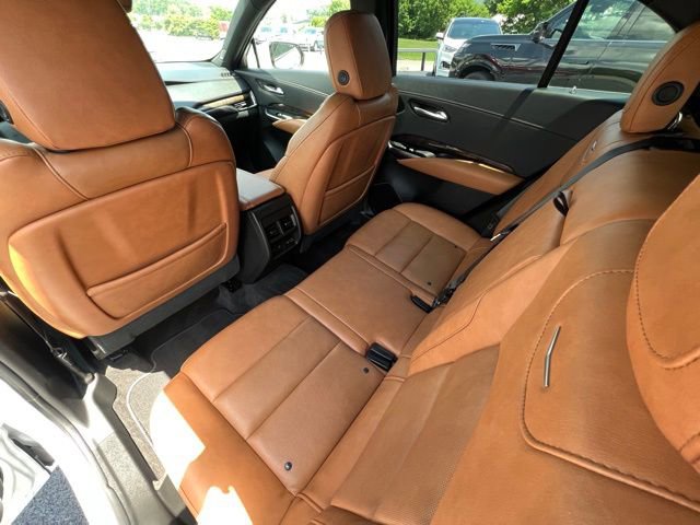 Used 2022 Cadillac XT4 Premium Luxury w/ Technology Package image 10