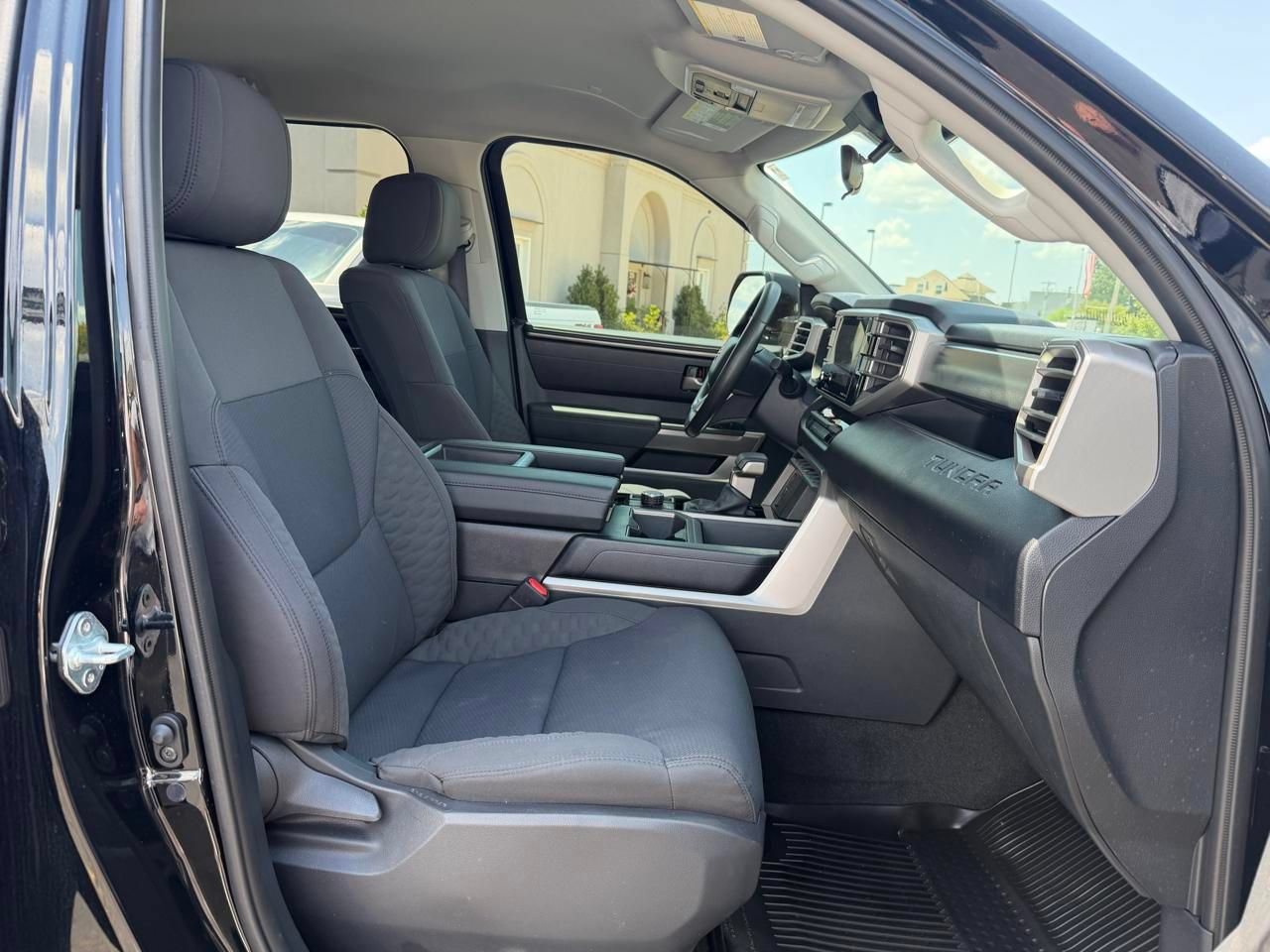 Used 2023 Toyota Tundra SR5 w/ SR5 Convenience Package AWD/4WD image 14