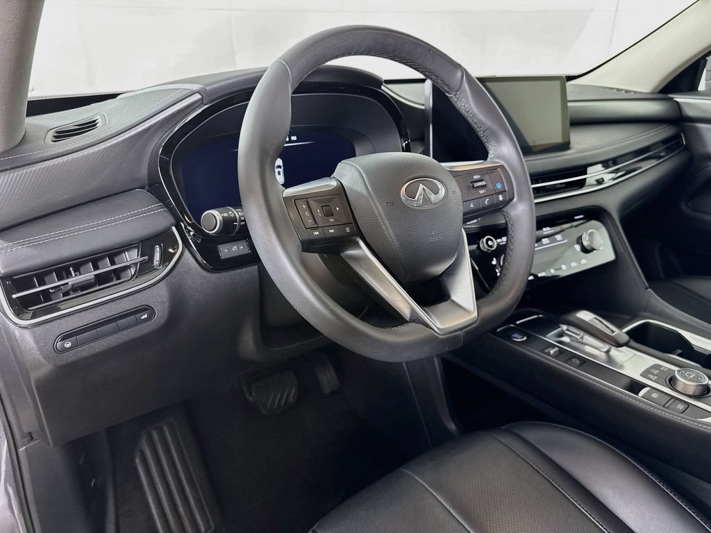 Certified 2023 INFINITI QX60 Luxe w/ Cargo Package FWD image 12