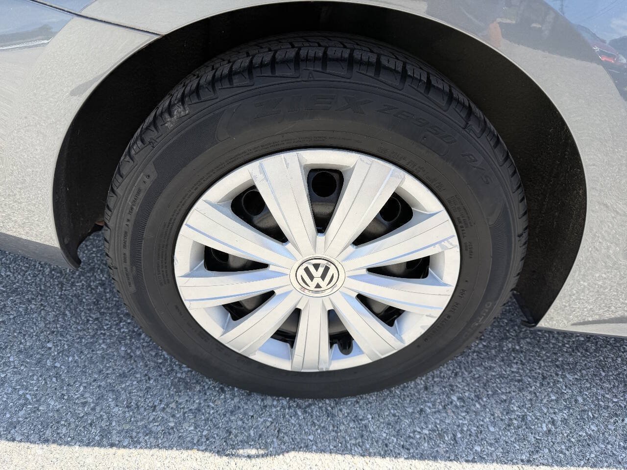 Used 2014 Volkswagen Jetta S FWD image 28