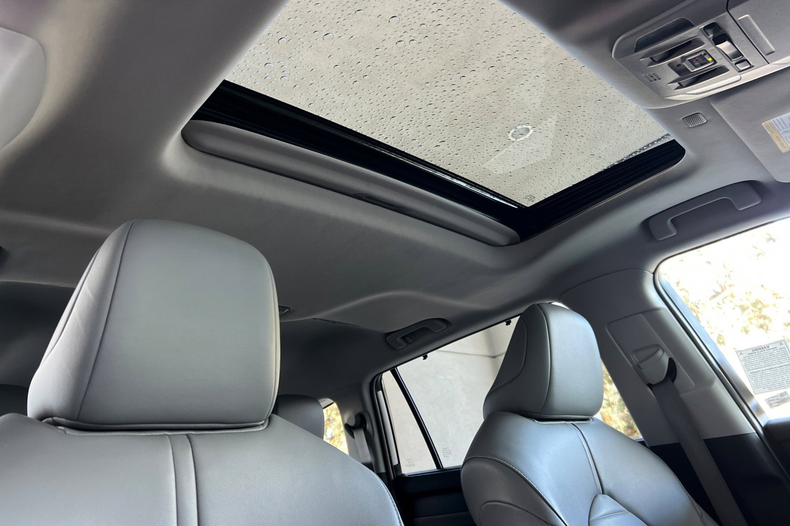 Certified 2022 Toyota Highlander XLE image 18