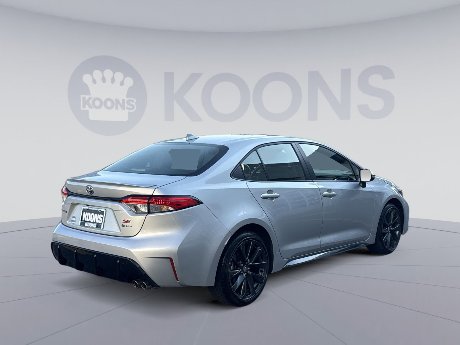 Used 2025 Toyota Corolla SE FWD image 7