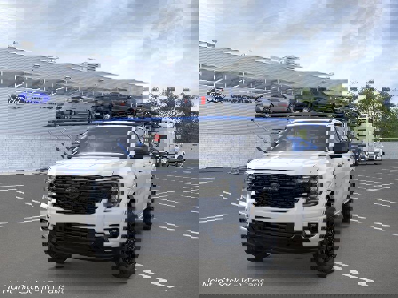 New 2026 Ford Ranger XLT w/ Black Appearance Package image 31