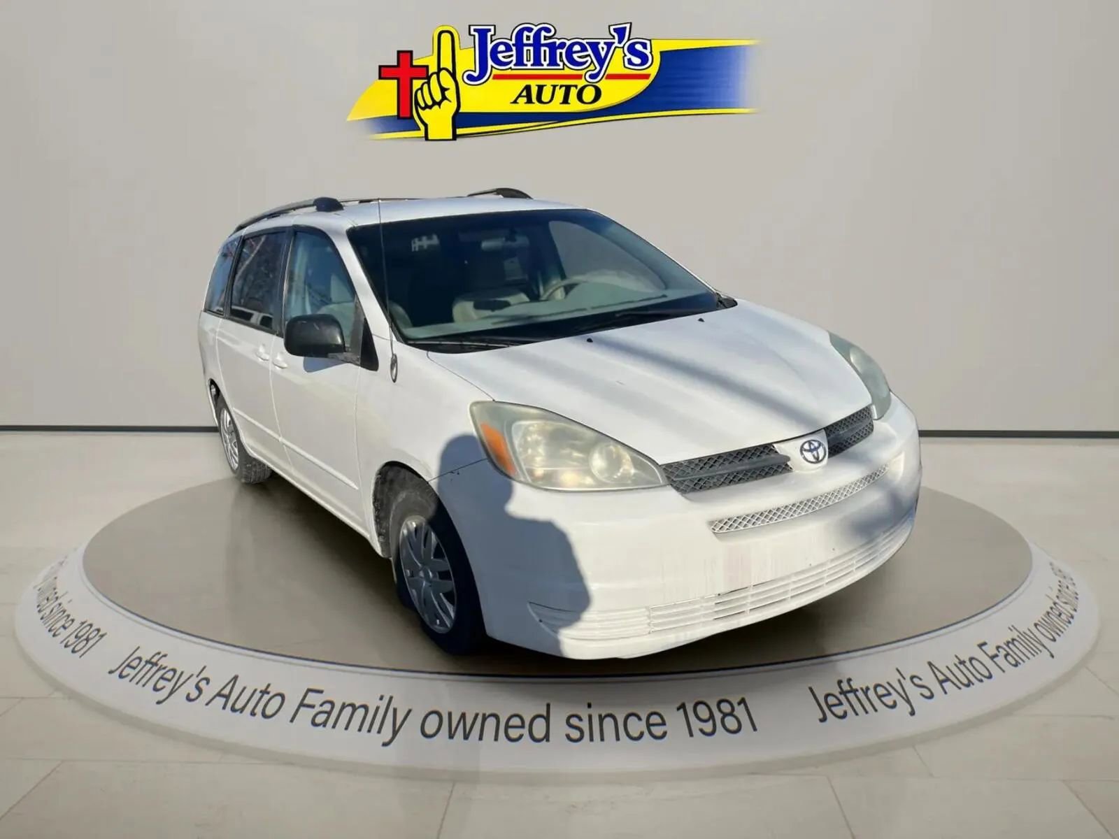 Used 2005 Toyota Sienna CE image 8