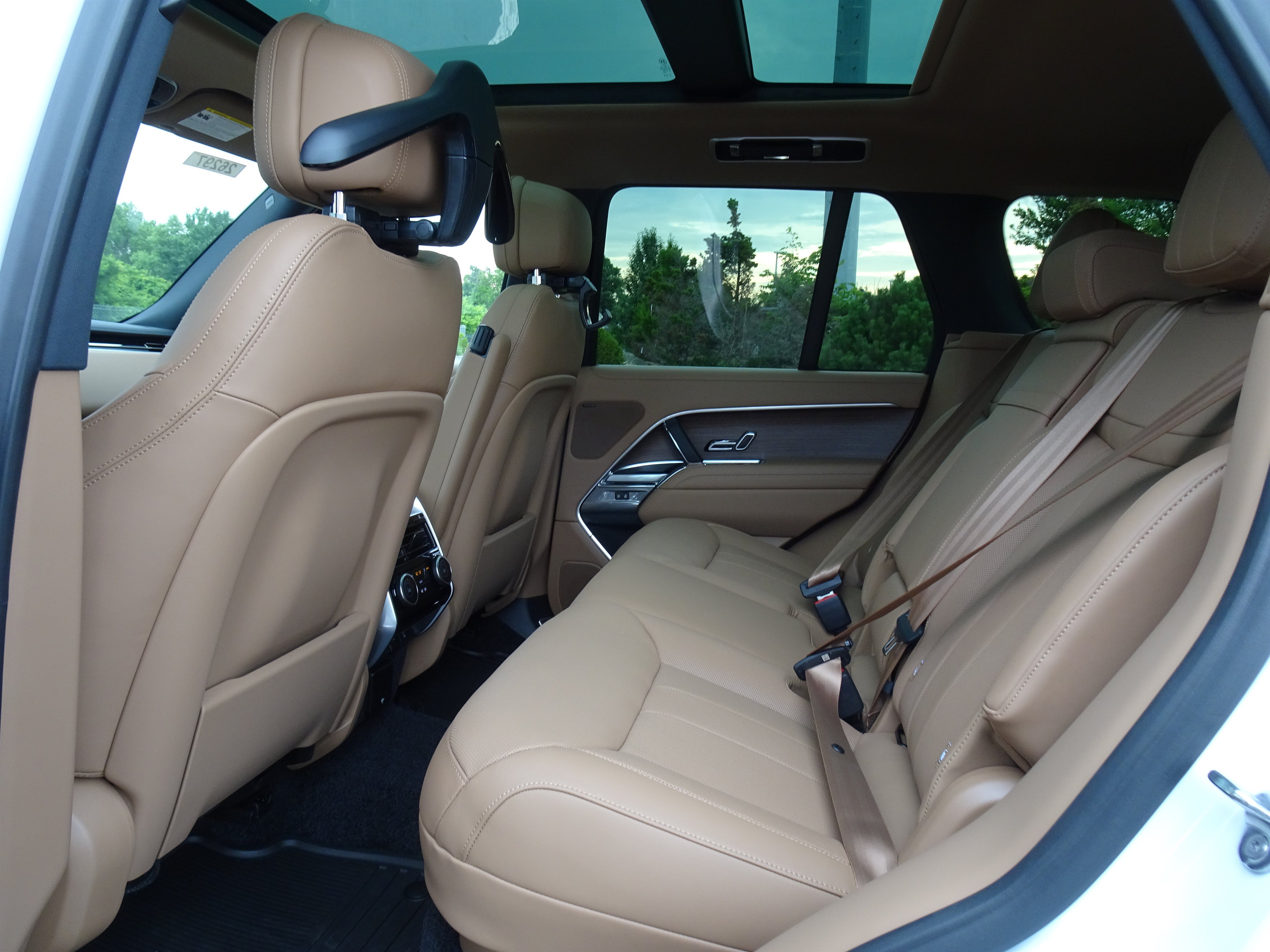 New 2026 Land Rover Range Rover SE AWD/4WD image 20