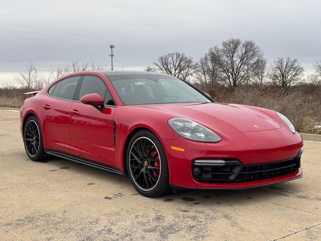 Used 2019 Porsche Panamera GTS image 9