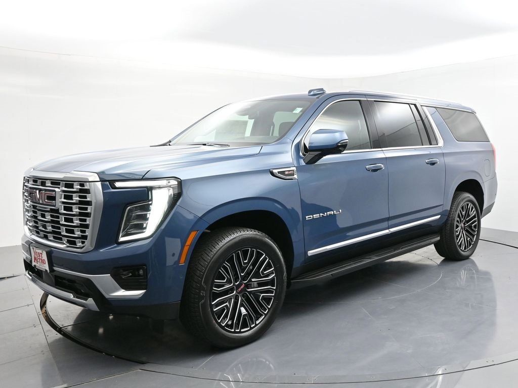 New 2025 GMC Yukon XL Denali w/ LPO, Floor Liner Package