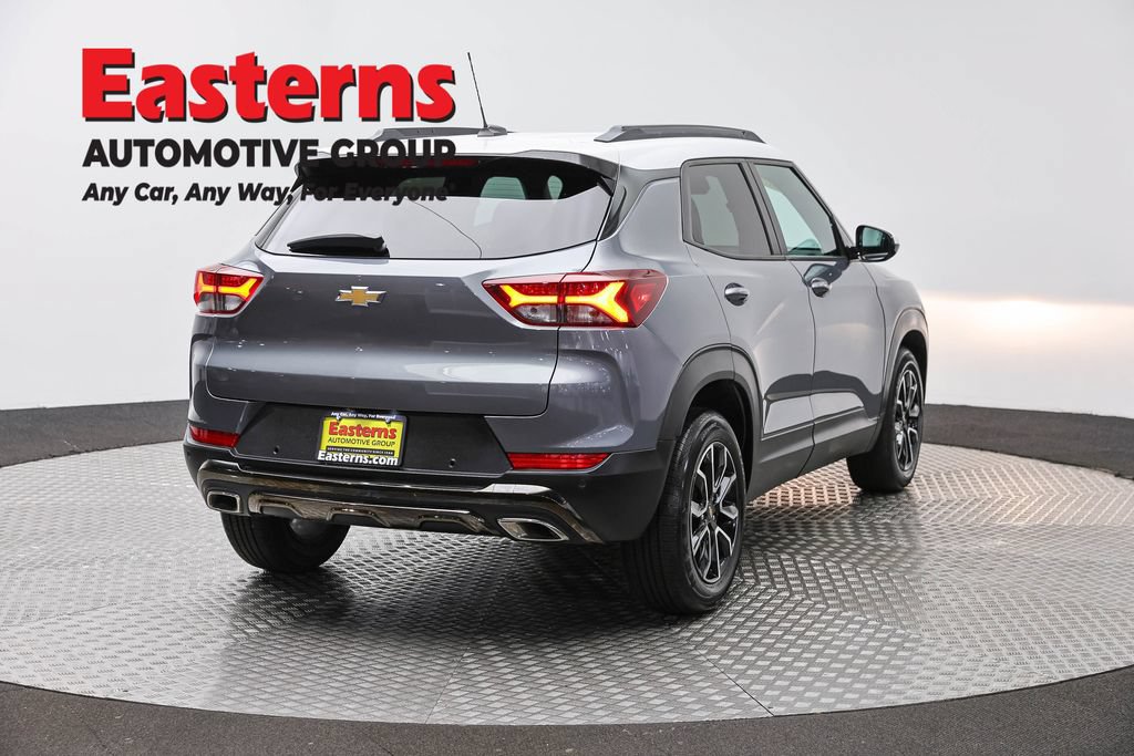 Used 2021 Chevrolet TrailBlazer ACTIV w/ Convenience Package FWD image 5