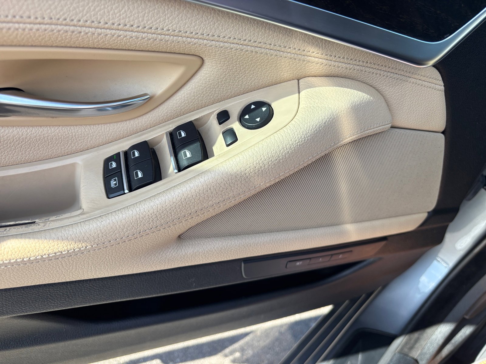 Used 2016 BMW 535i Sedan RWD image 14