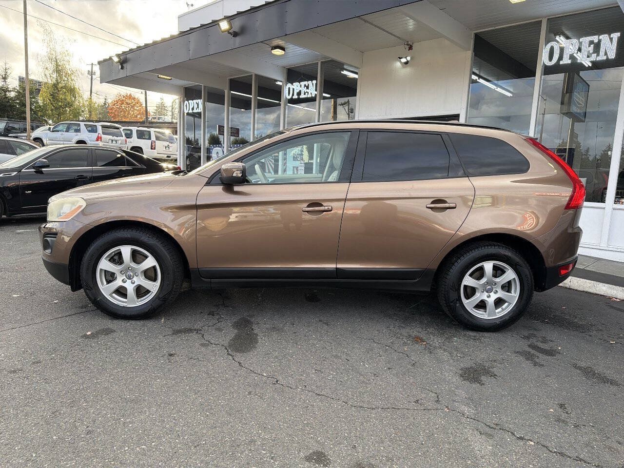 Used 2010 Volvo XC60 3.2 AWD/4WD image 3