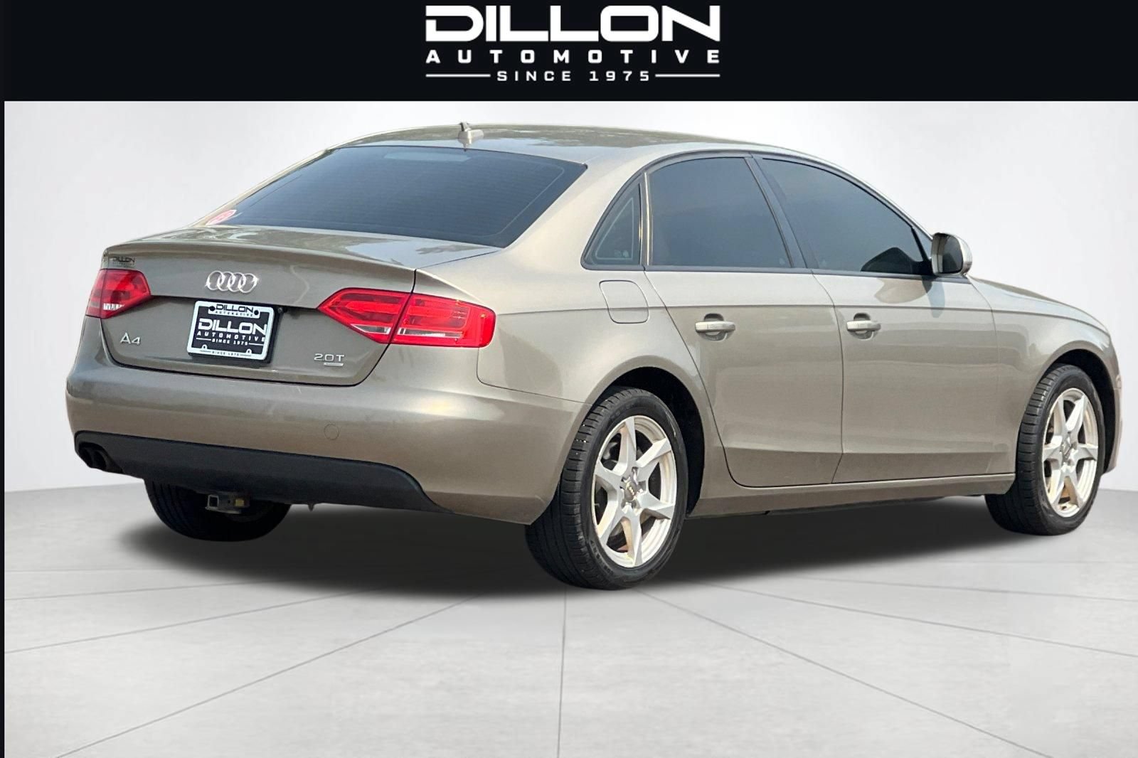 Used 2009 Audi A4 2.0T Premium AWD/4WD image 4