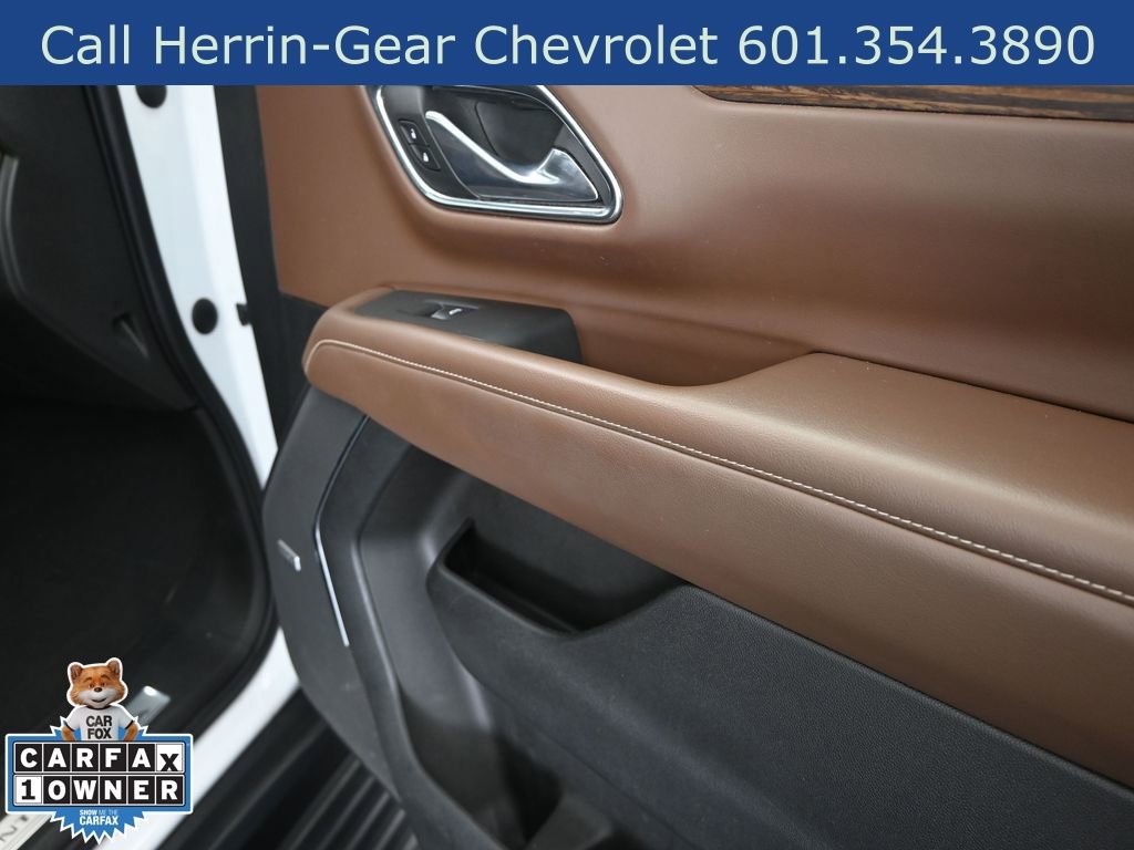 Used 2023 Chevrolet Suburban High Country image 24