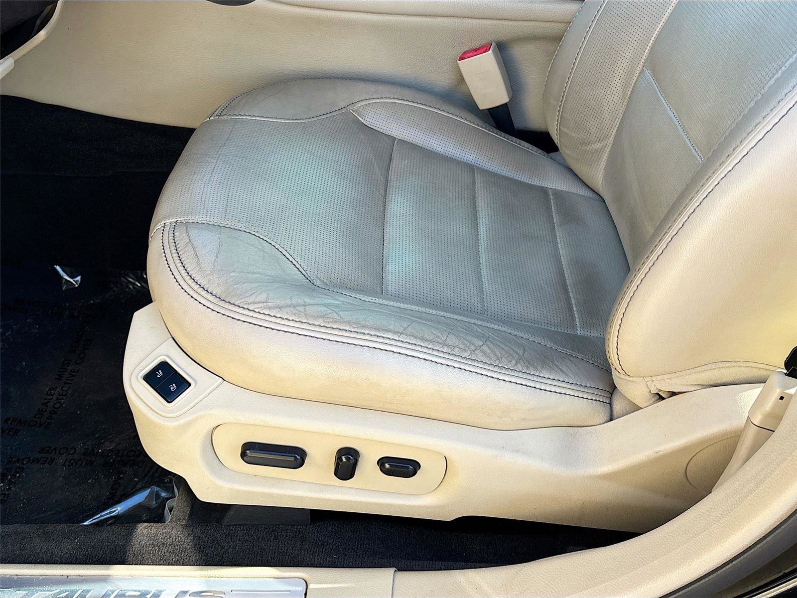 Used 2015 Ford Taurus Limited image 18