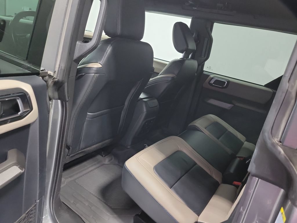 Used 2023 Ford Bronco Wildtrak AWD/4WD image 27