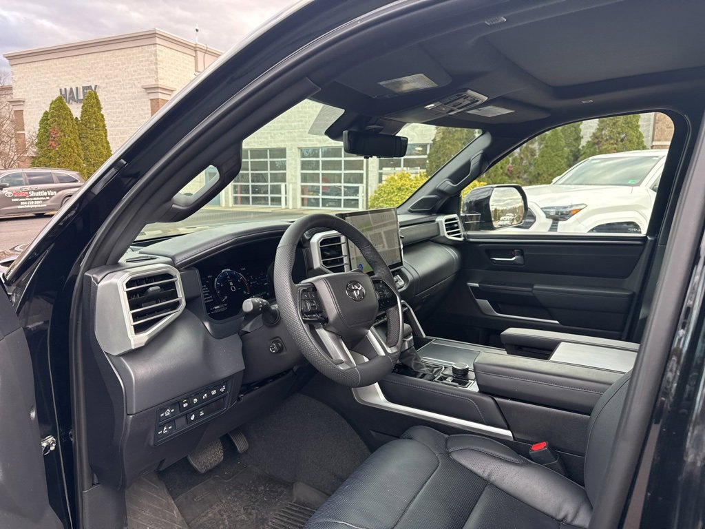 Used 2025 Toyota Tundra Platinum image 7