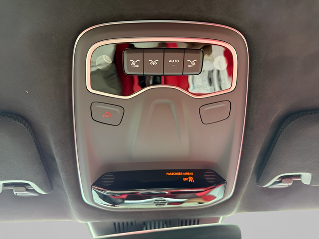 Used 2025 Lotus Emira RWD image 27