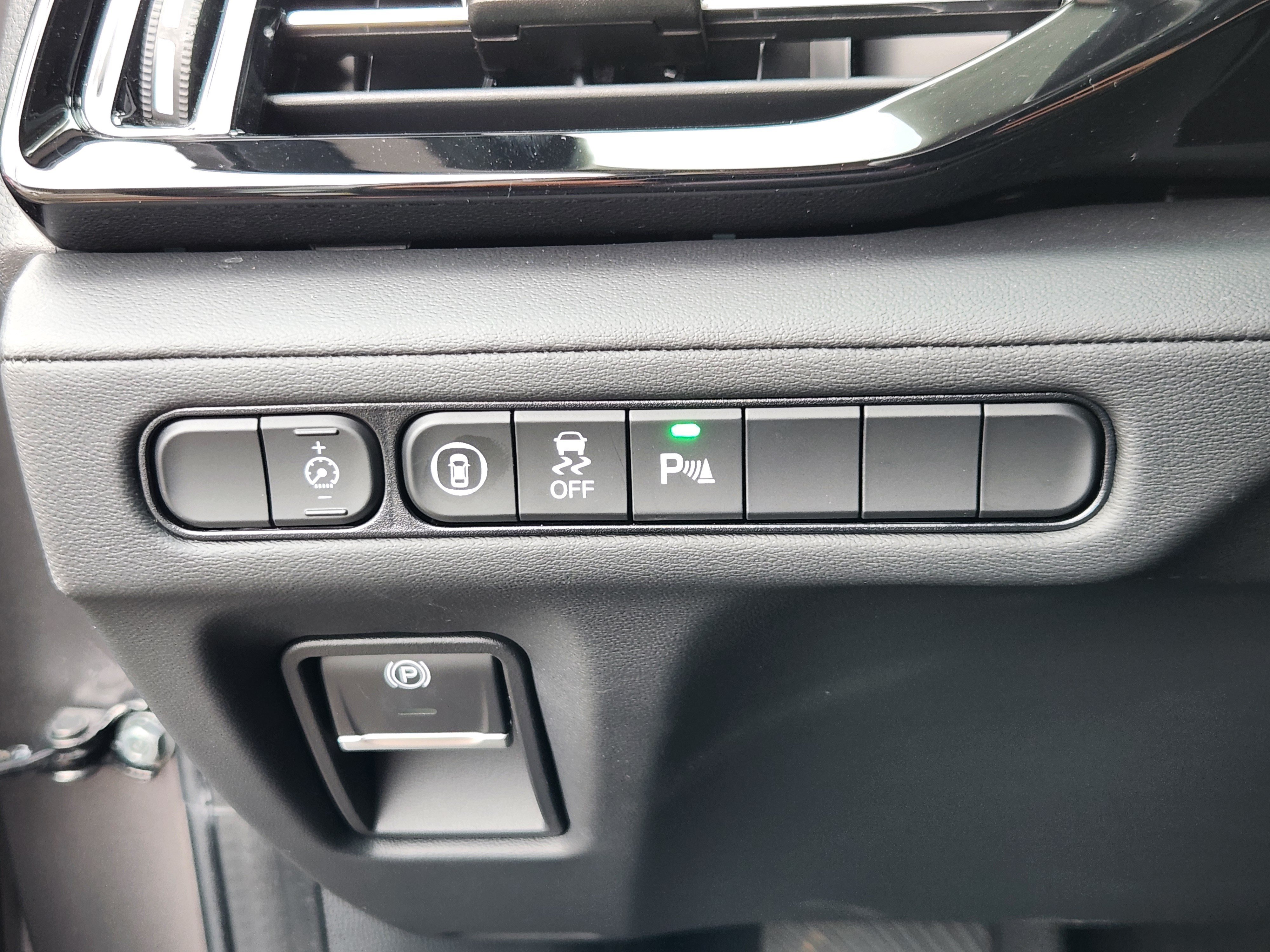 Certified 2026 Acura MDX w/ Technology Package AWD/4WD image 28