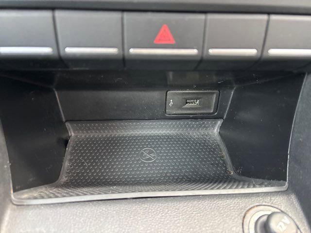 Used 2018 Volkswagen Beetle 2.0T S FWD image 25