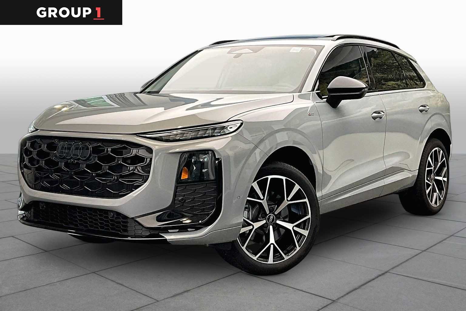 New 2026 Audi Q3 quattro 2.0T AWD/4WD image 1