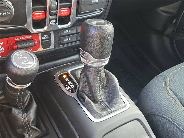 Used 2024 Jeep Wrangler Unlimited Sport AWD/4WD image 12