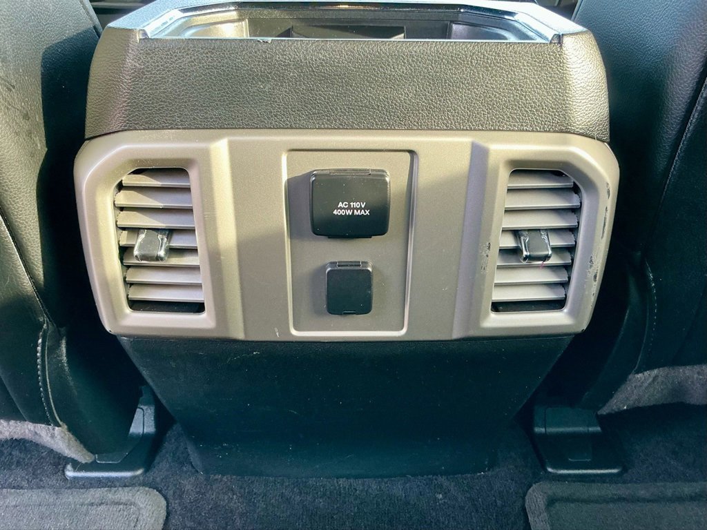 Used 2016 Ford F150 Lariat image 32