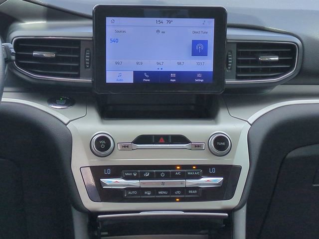 Certified 2020 Ford Explorer XLT w/ Equipment Group 202A RWD image 18