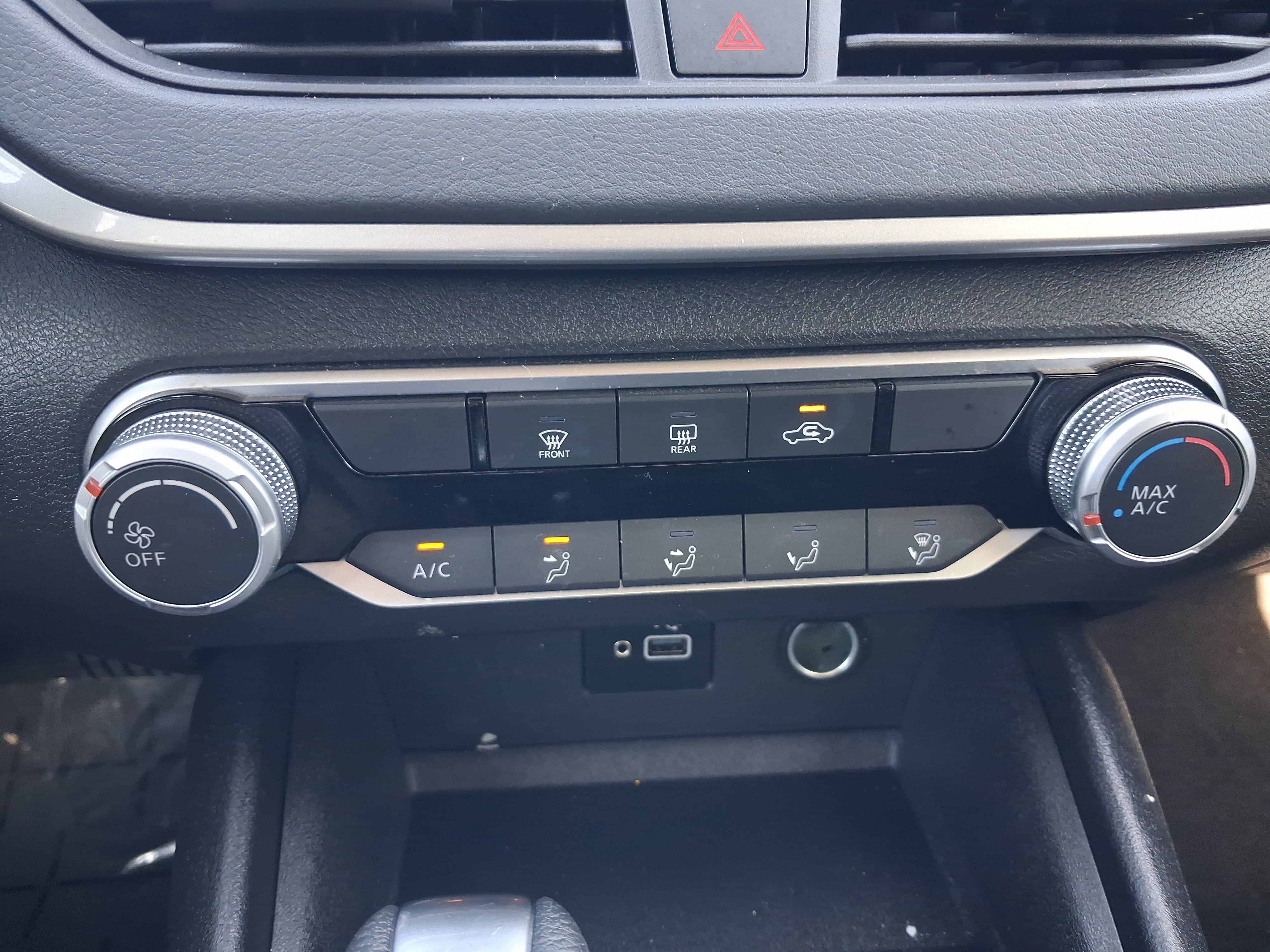 Used 2024 Nissan Altima 2.5 S image 18