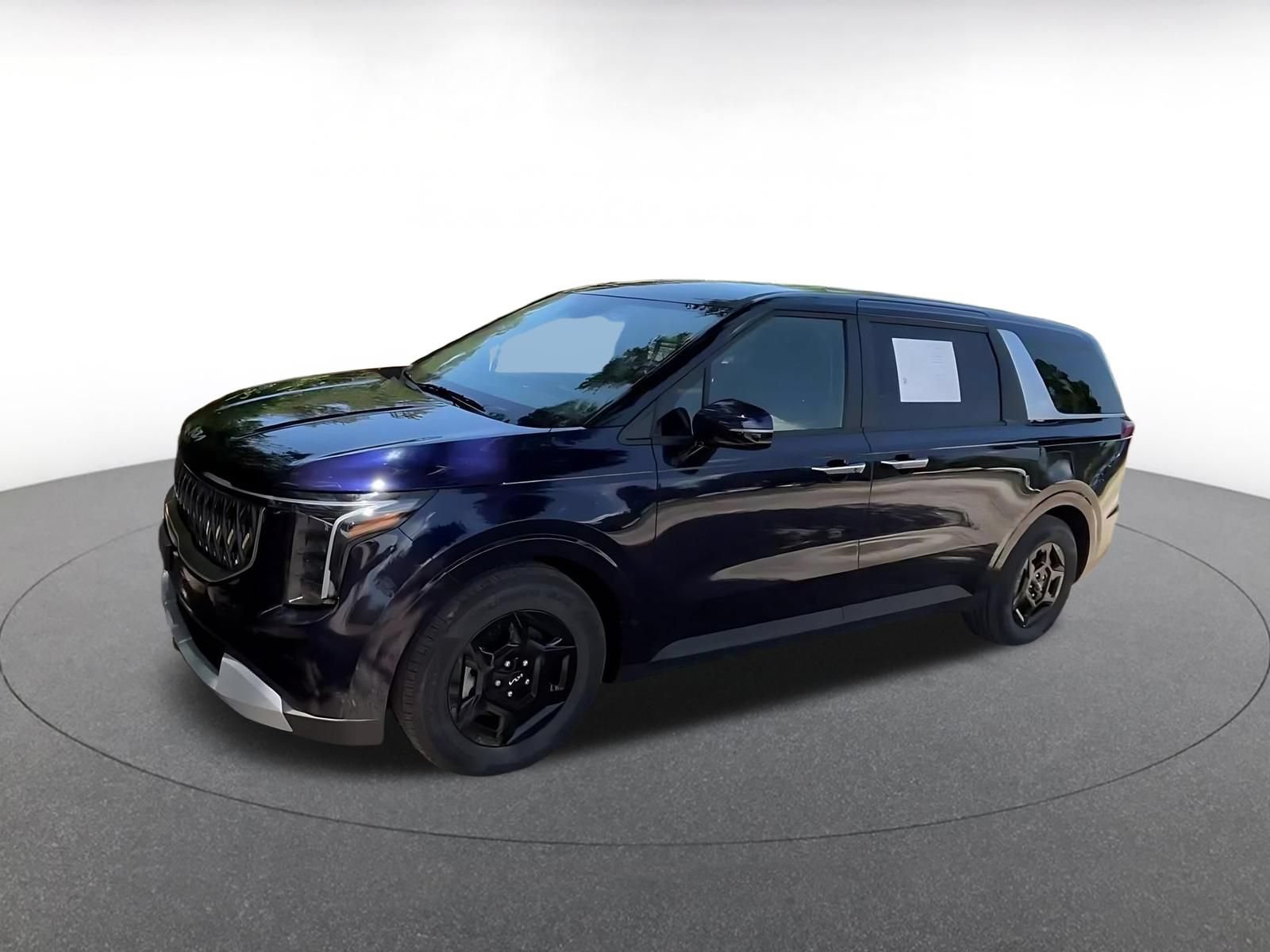 Used 2026 Kia Carnival FWD image 9