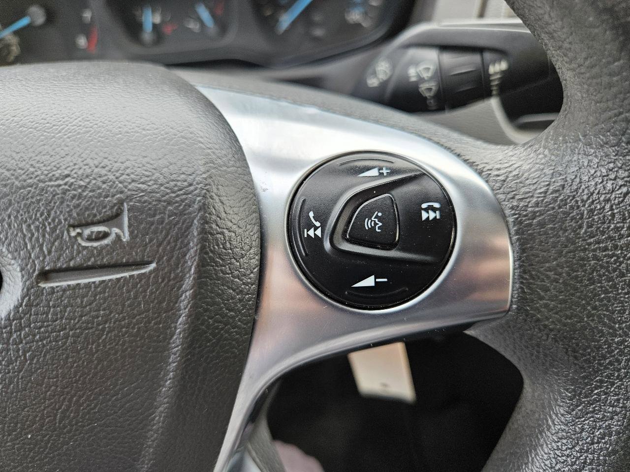 Used 2018 Ford Transit 350 XL image 37