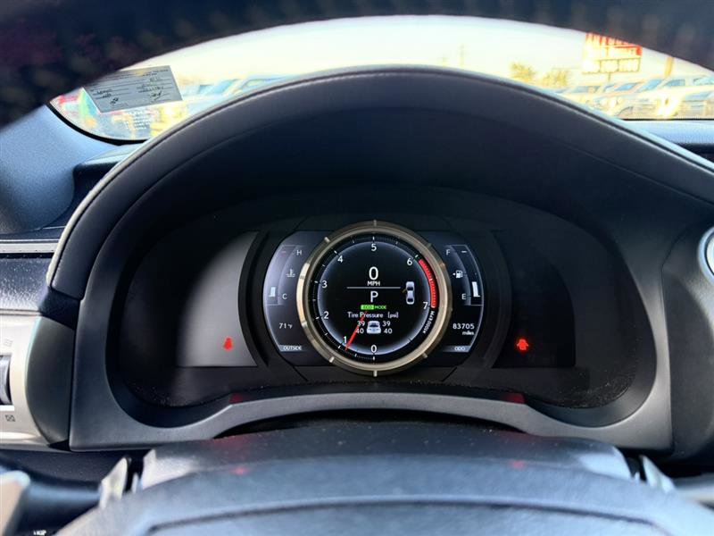 Used 2016 Lexus IS 200t w/ F Sport Package RWD image 33