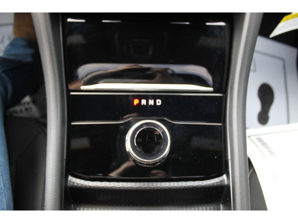 New 2026 Jeep Grand Cherokee Laredo X AWD/4WD image 14