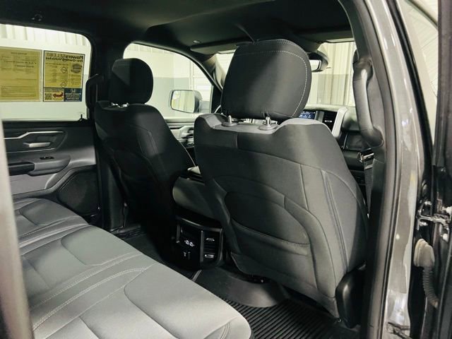 Used 2021 RAM 1500 Big Horn image 28