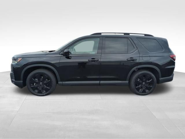 New 2026 Honda Pilot Black Edition image 3