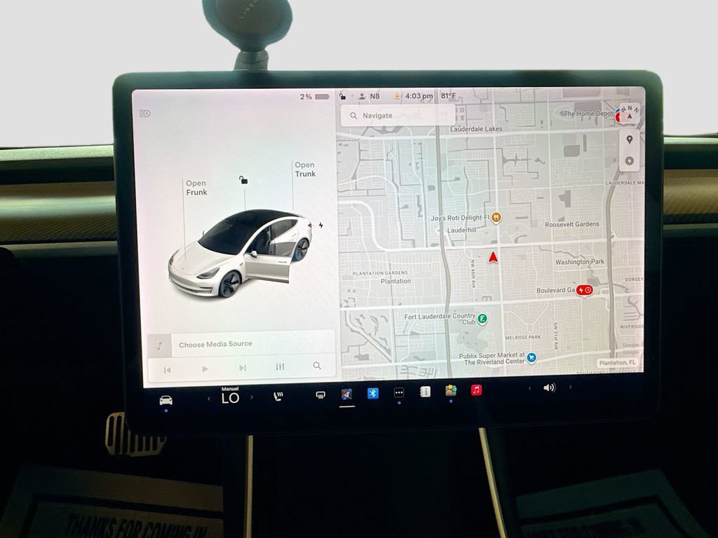 Used 2019 Tesla Model 3 Standard Range RWD image 13