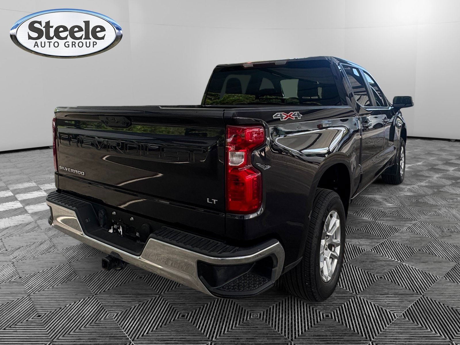 Certified 2023 Chevrolet Silverado 1500 LT AWD/4WD image 5