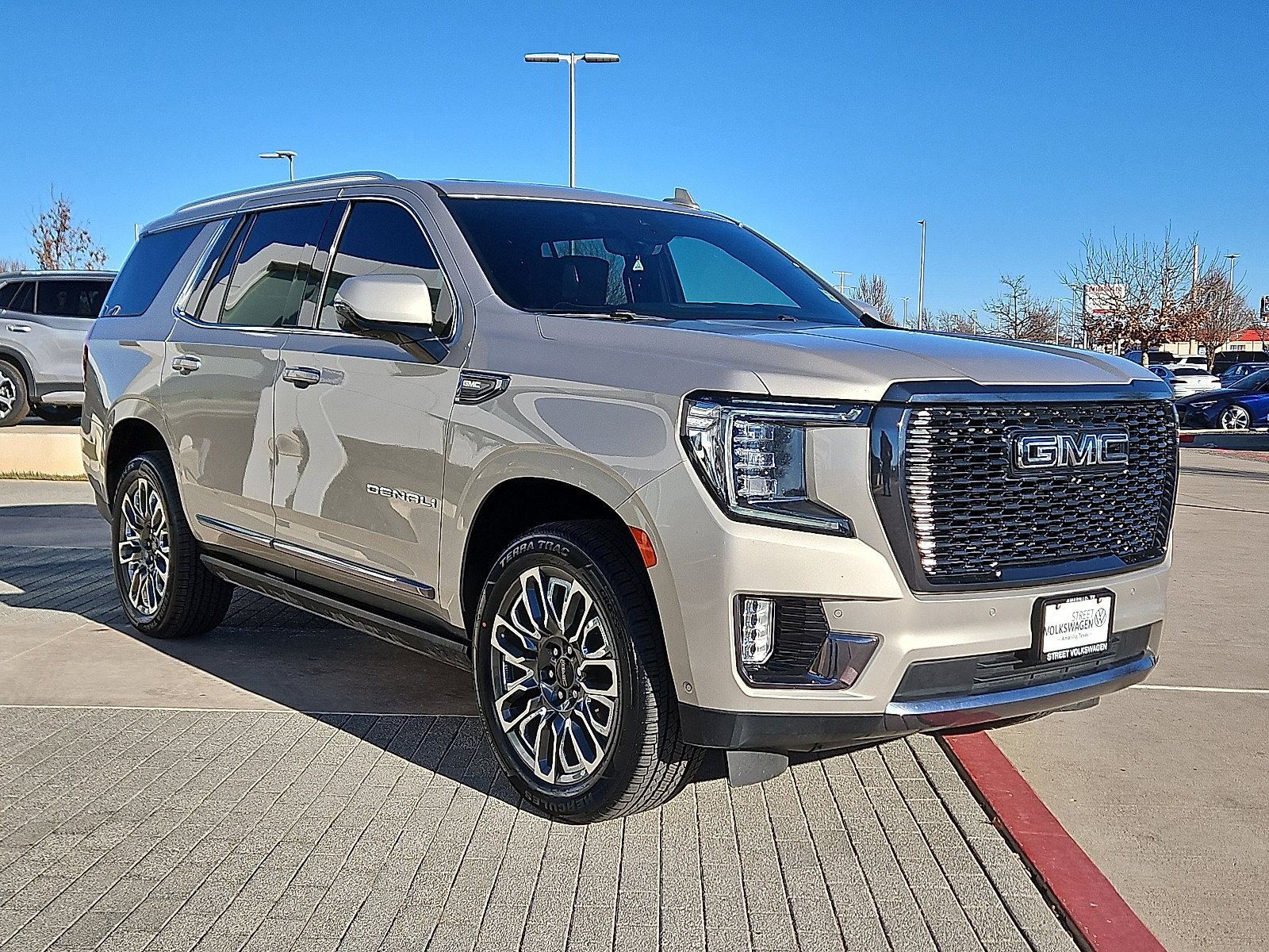 Used 2024 GMC Yukon Denali Ultimate image 4