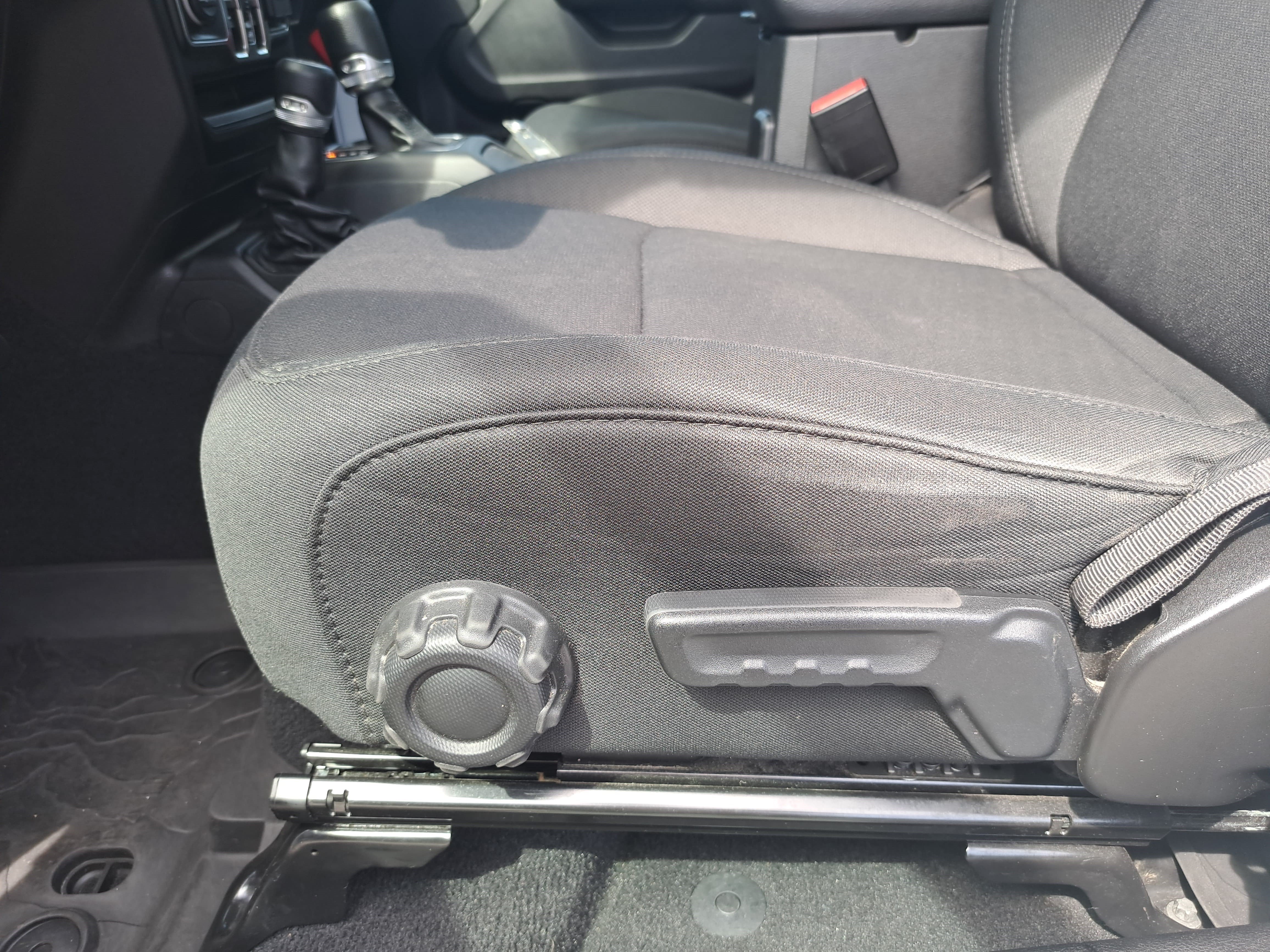 Used 2022 Jeep Gladiator Overland AWD/4WD image 26