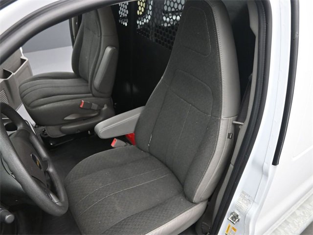 Used 2024 Chevrolet Express 2500 w/ Driver Convenience Package image 11