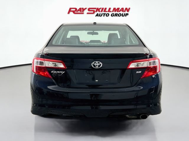 Used 2012 Toyota Camry SE FWD image 12