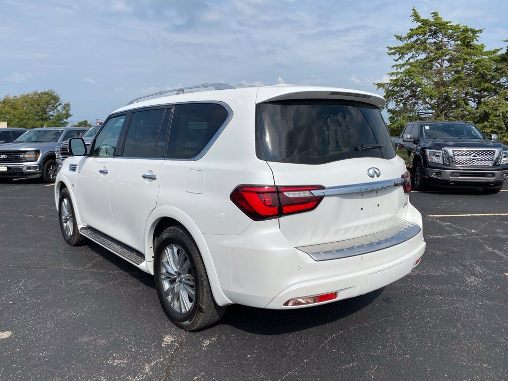 Used 2019 INFINITI QX80 Luxe w/ Proassist Package AWD/4WD image 4