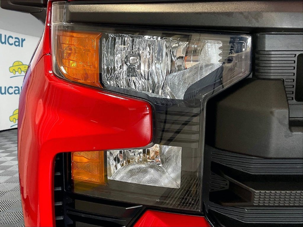 Used 2023 Chevrolet Silverado 1500 Custom AWD/4WD image 33