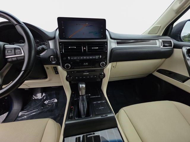 Used 2023 Lexus GX 460 Premium w/ Premium Package AWD/4WD image 21