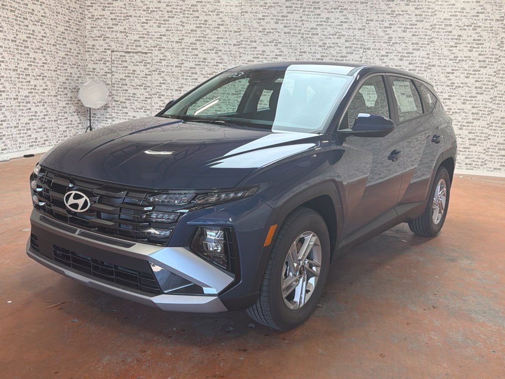 New 2026 Hyundai Tucson SE FWD image 3