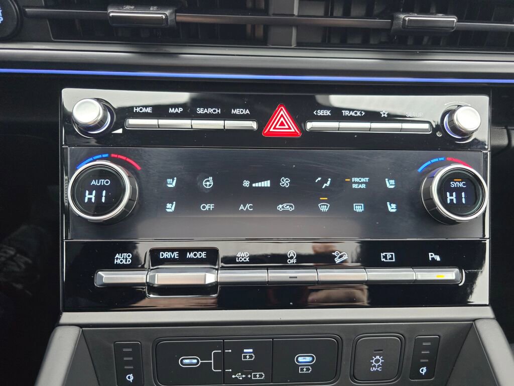 Used 2025 Hyundai Santa Fe Calligraphy image 29